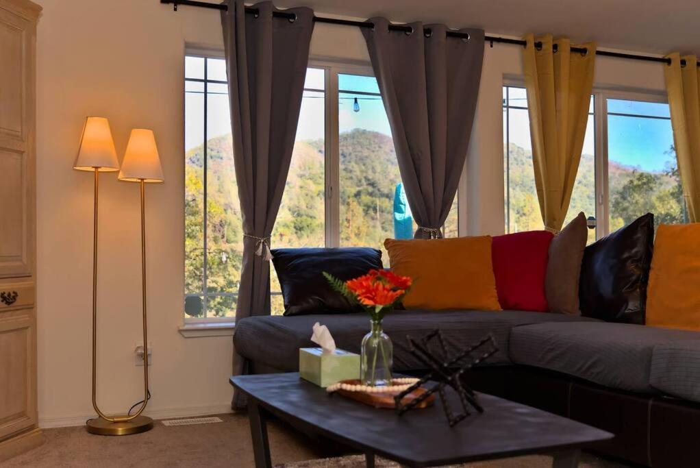 Villa Yosemite'S Scenic Hideaway Midpines Esterno foto